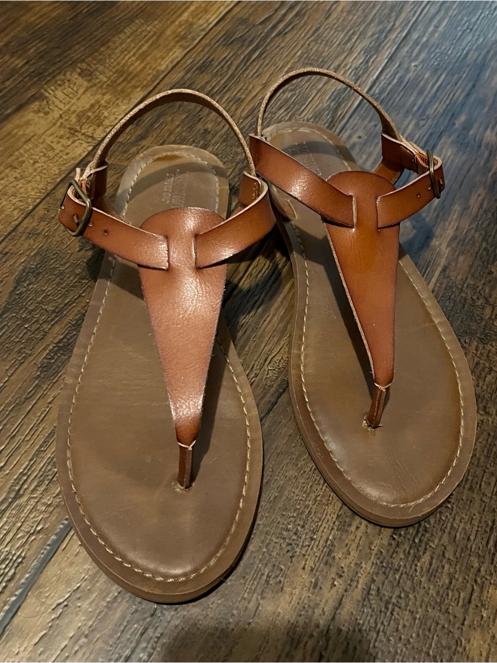 Women’s Brown Leather T-Strap Sandals